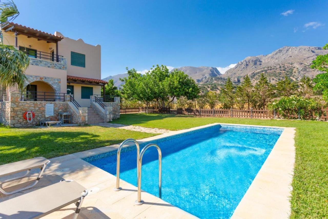 Spiros Beach Villa Frangokastello Eksteriør billede