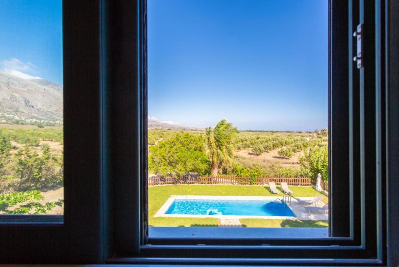Spiros Beach Villa Frangokastello Eksteriør billede